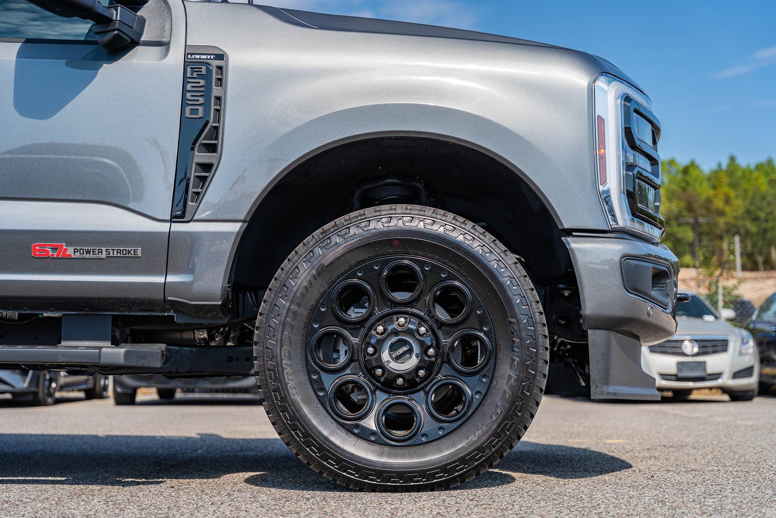 New 2025 Ford F250 Lariat w/ Lariat Ultimate Package image 9