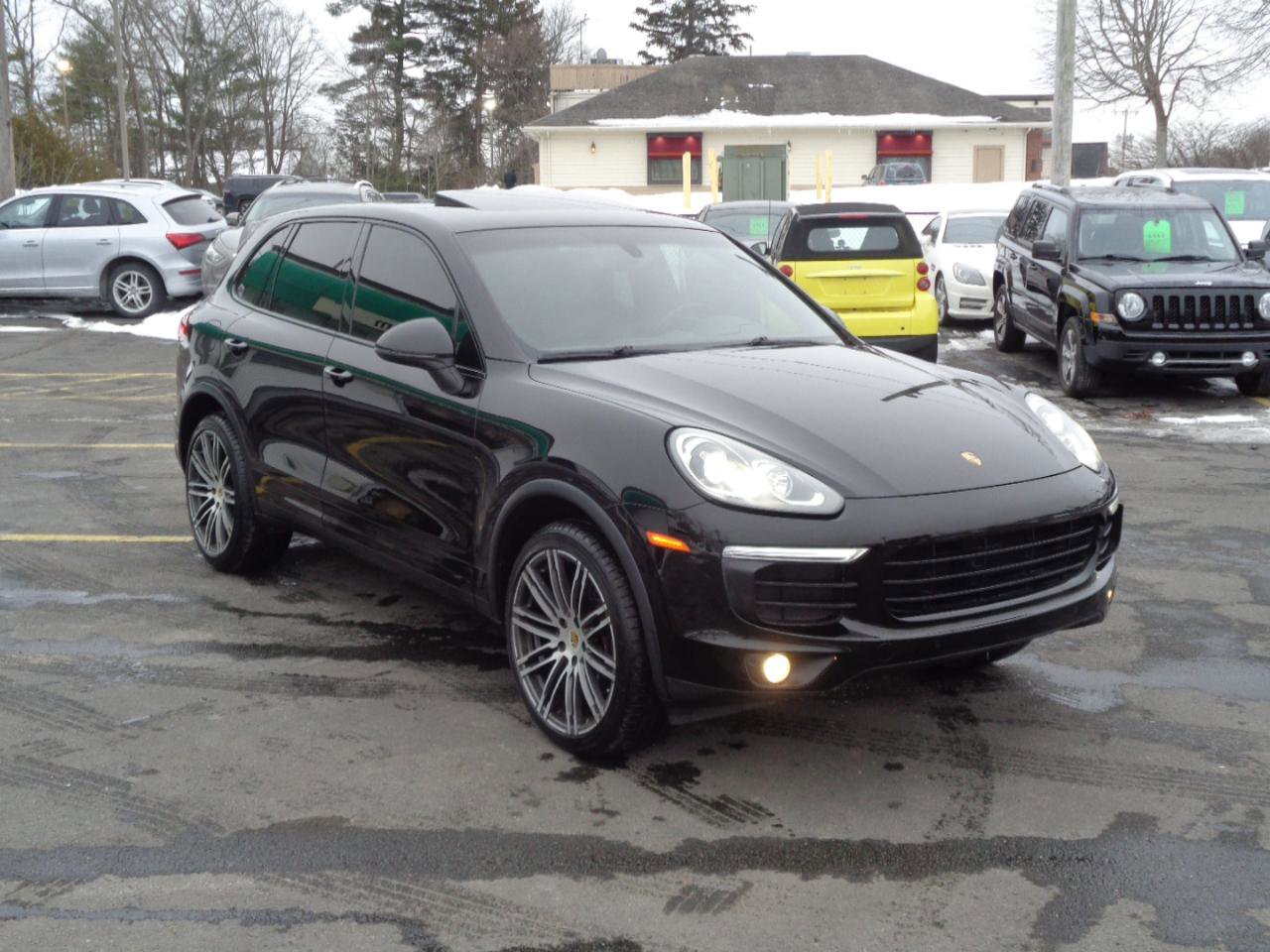Used 2016 Porsche Cayenne AWD 4dr Platinum Edition image 6