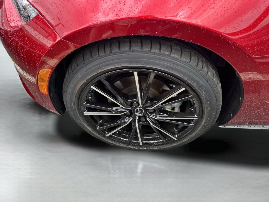 Used 2025 MAZDA MX-5 Miata RF Grand Touring RWD image 35