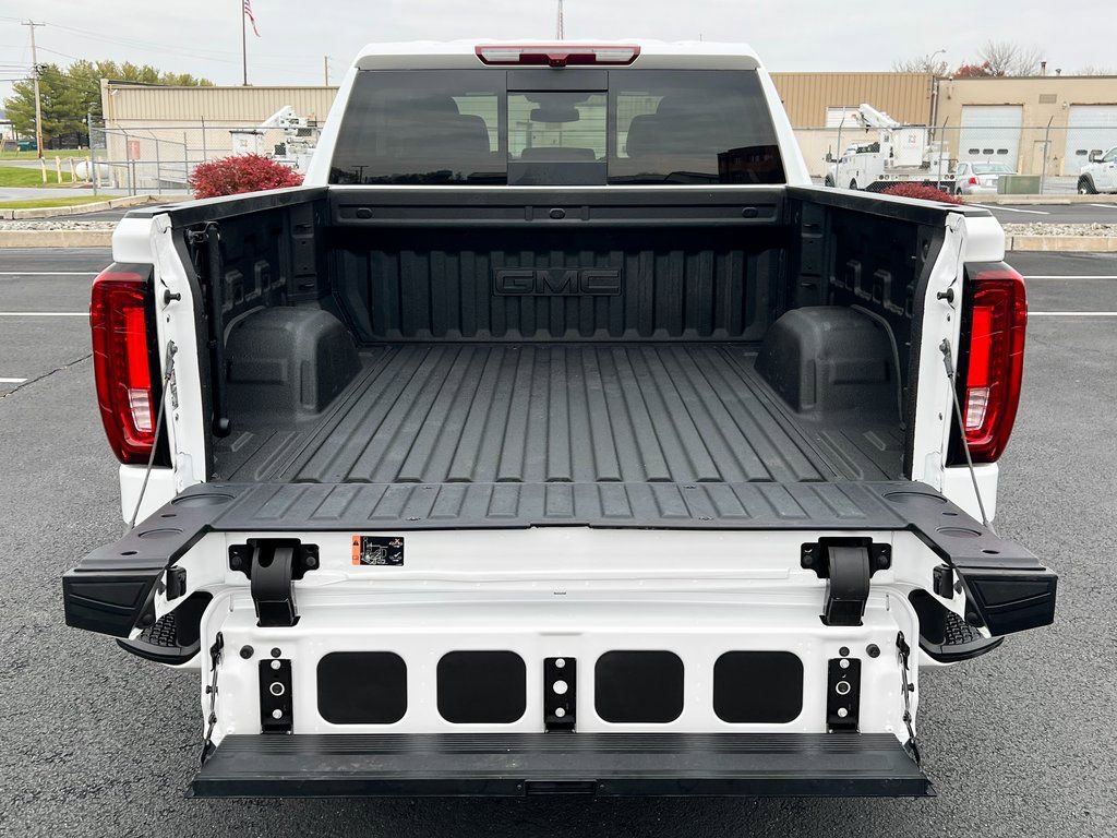 Used 2025 GMC Sierra 1500 Denali image 11