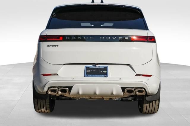 New 2025 Land Rover Range Rover Sport Dynamic SE image 5
