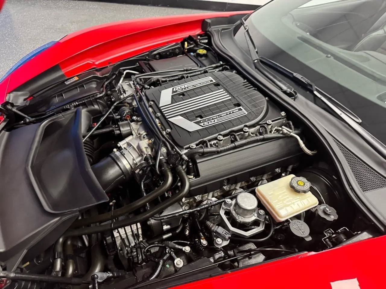 Used 2015 Chevrolet Corvette Z06 w/ 3LZ Preferred Equipment Group RWD image 25