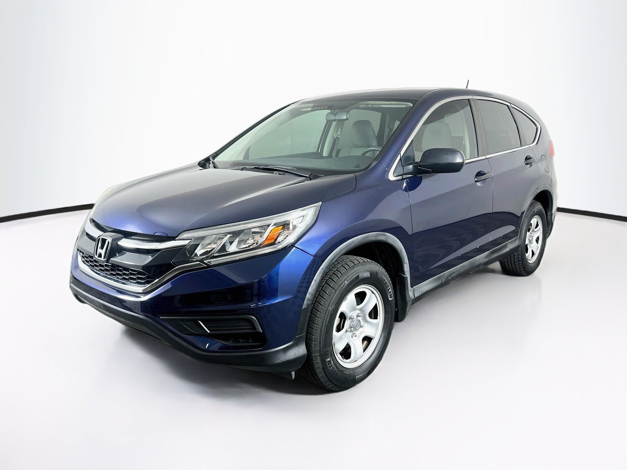 Used 2015 Honda CR-V LX image 3