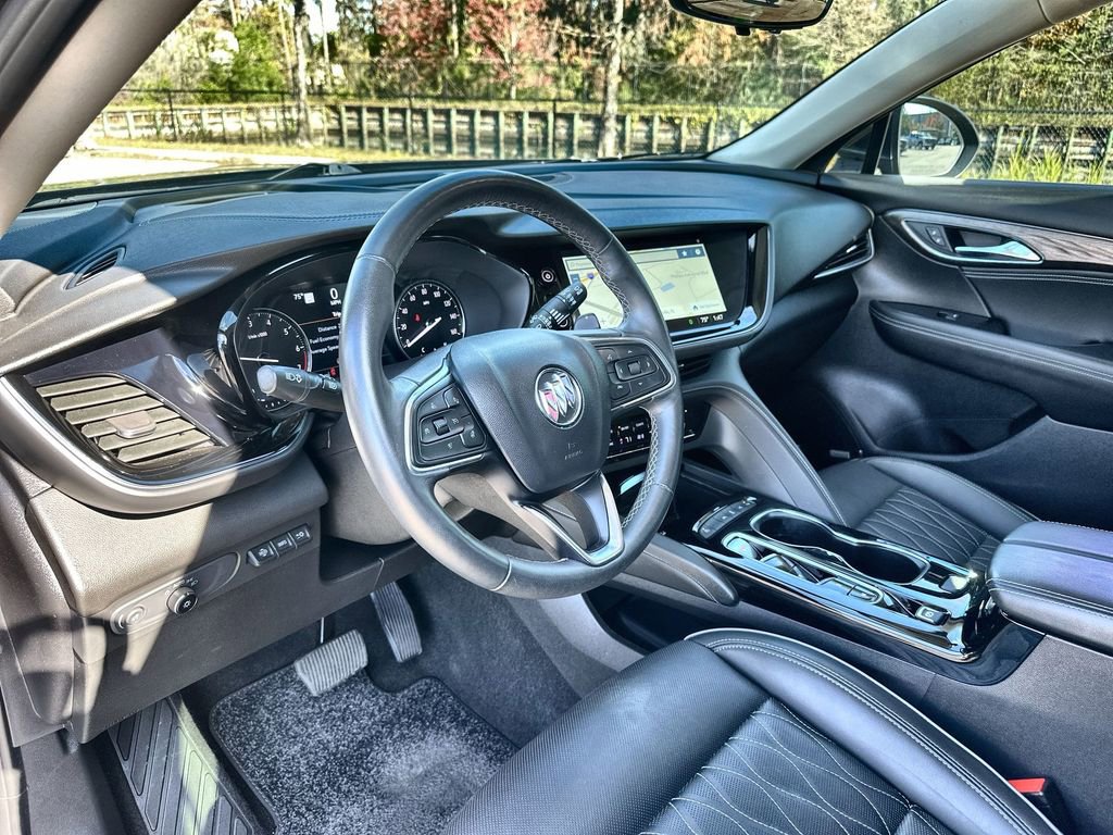 Certified 2023 Buick Envision Avenir FWD image 2