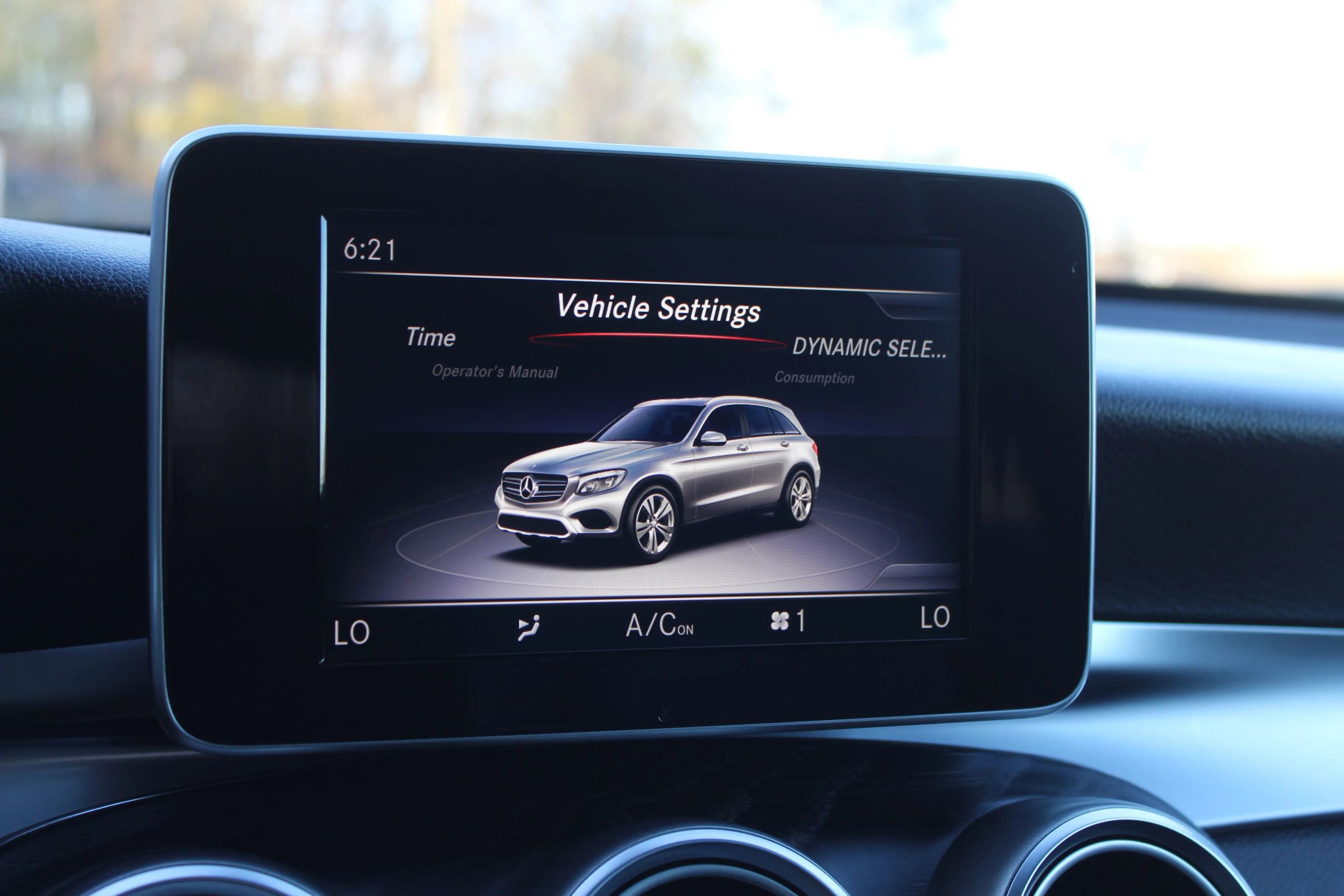 Used 2018 Mercedes-Benz GLC 300 4MATIC image 35