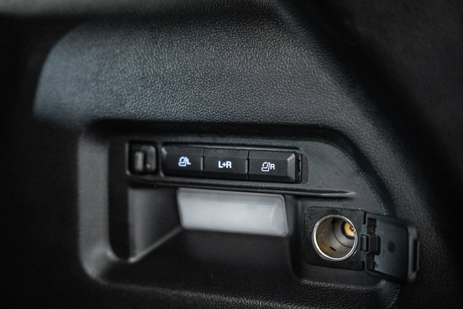 Certified 2020 Ford Explorer ST w/ ST Street Pack image 29