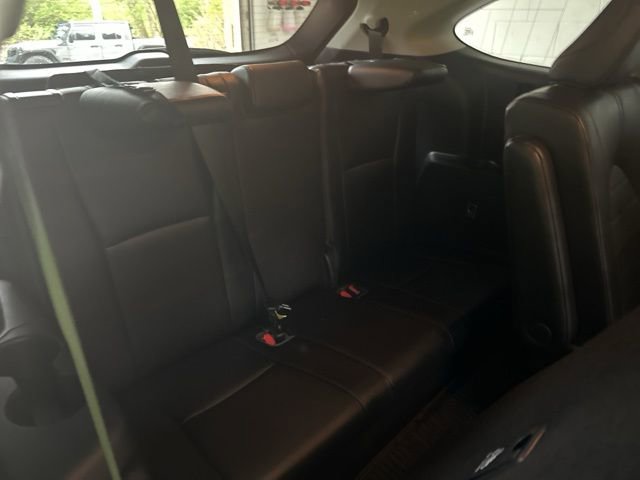 Used 2023 Toyota Highlander XLE FWD image 22