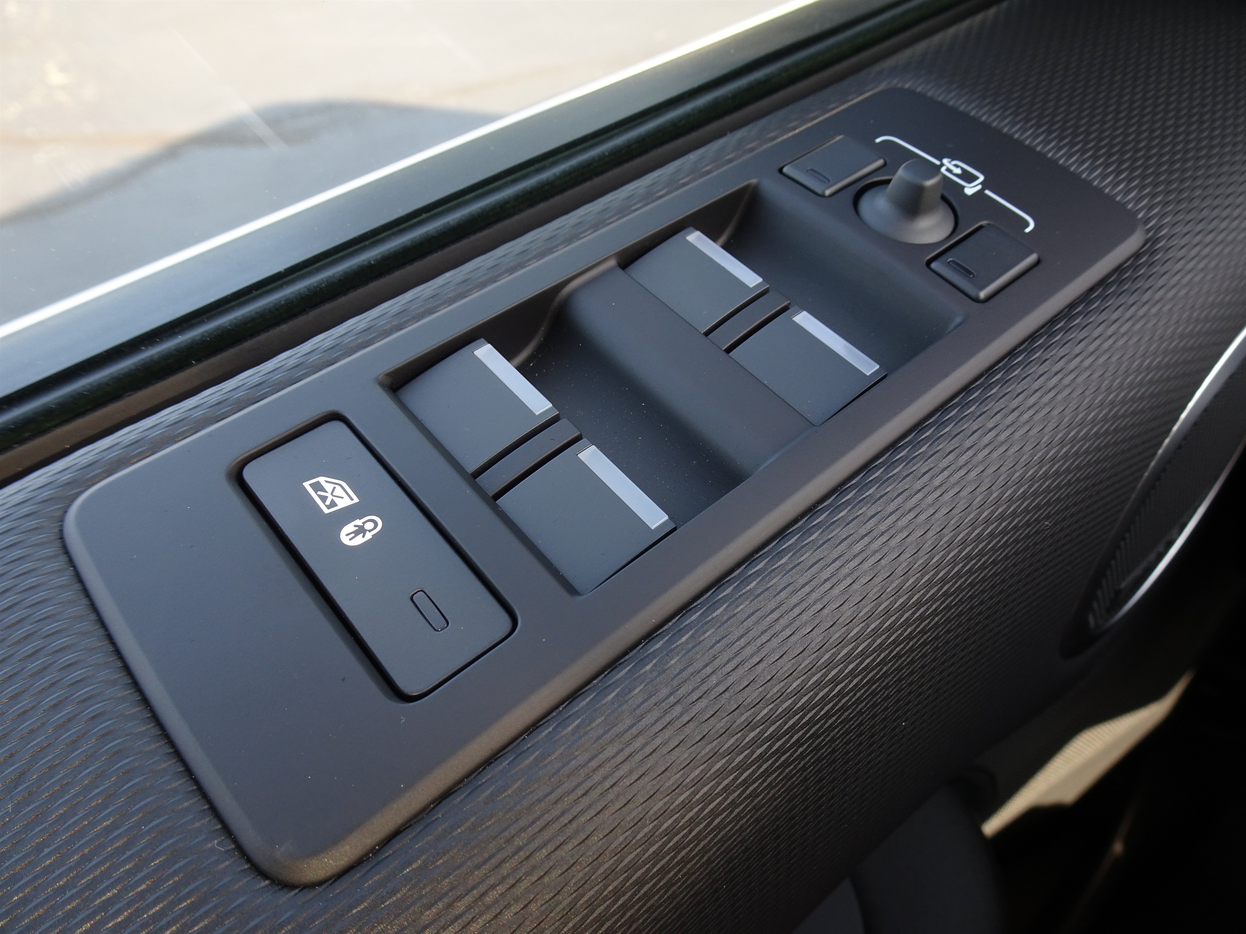New 2026 Land Rover Discovery Dynamic SE AWD/4WD image 29