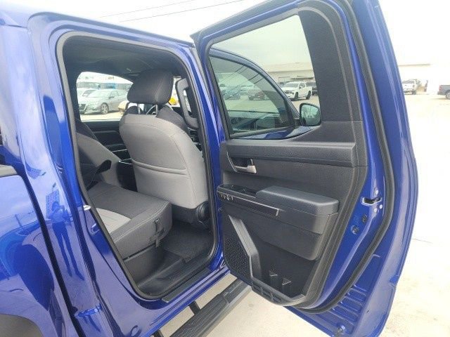 Used 2025 Toyota Tacoma TRD Off-Road image 61