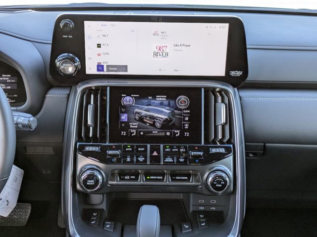 New 2026 Lexus LX 700h Luxury image 19