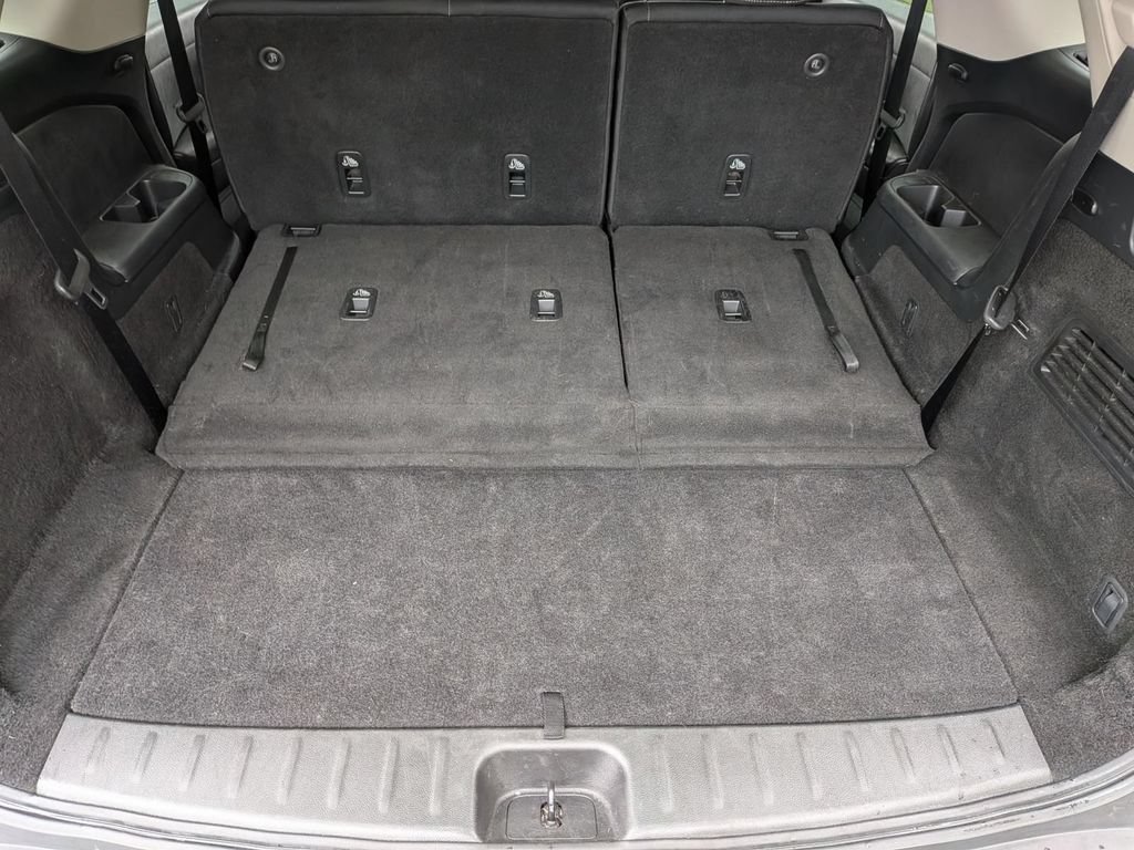 Used 2025 Nissan Pathfinder SV AWD/4WD image 73