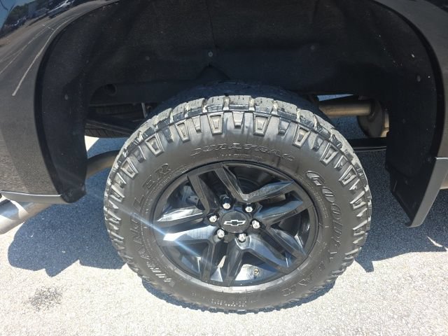 Used 2021 Chevrolet Silverado 1500 Custom Trail Boss AWD/4WD image 10