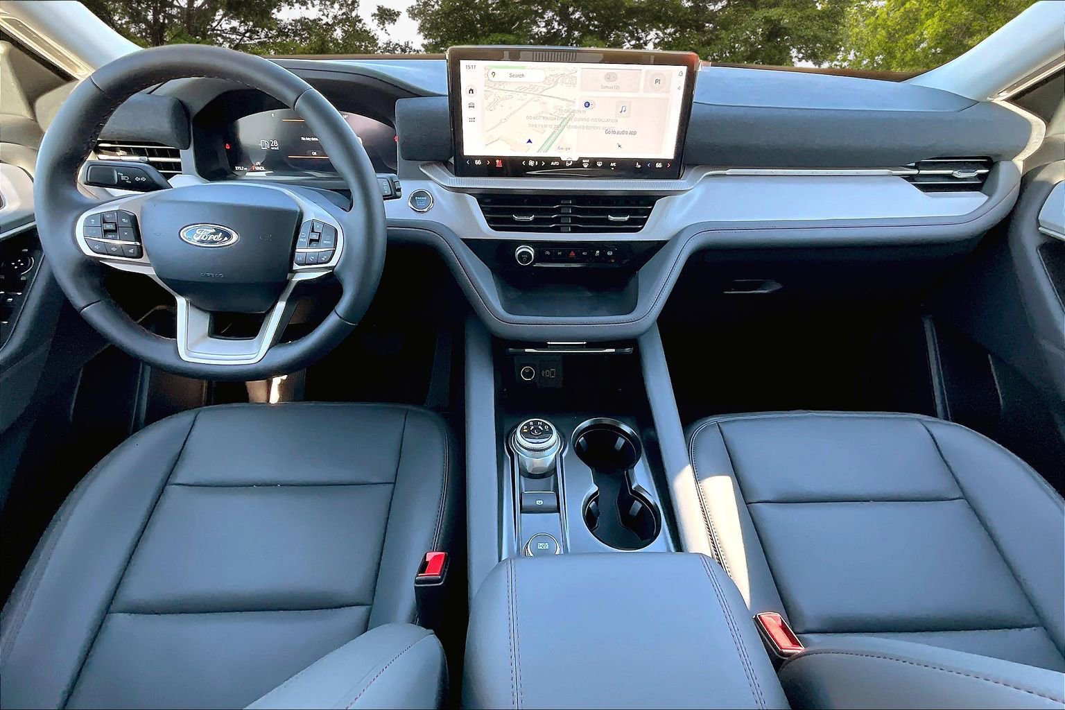 New 2025 Ford Explorer Active w/ Active Comfort Package image 5