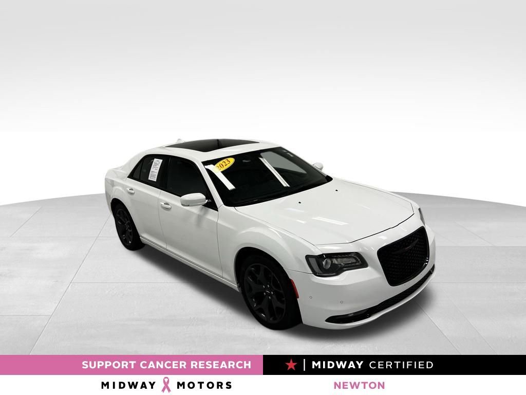Used 2023 Chrysler 300 S