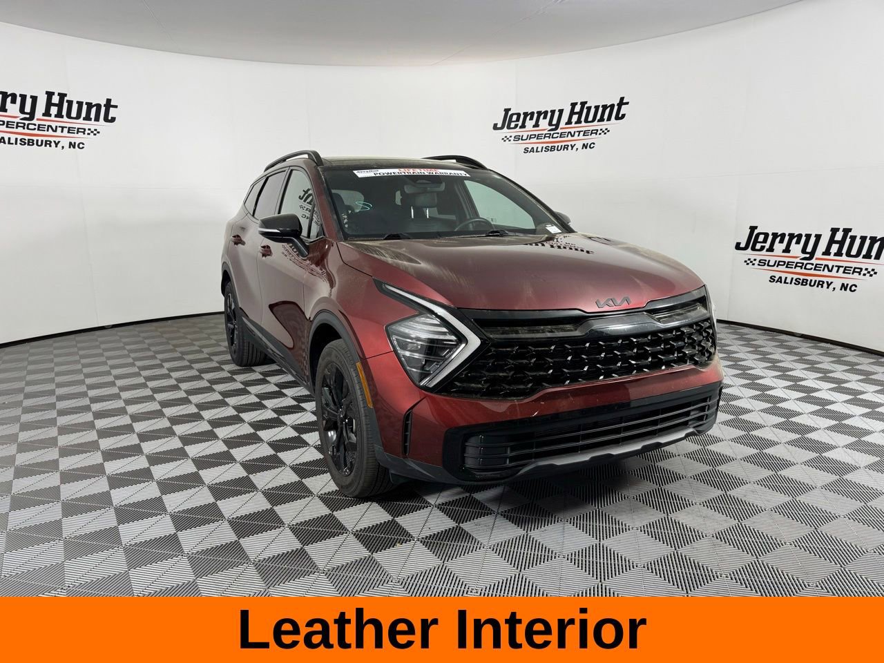 Used 2025 Kia Sportage X-Line w/ Premium Package image 6