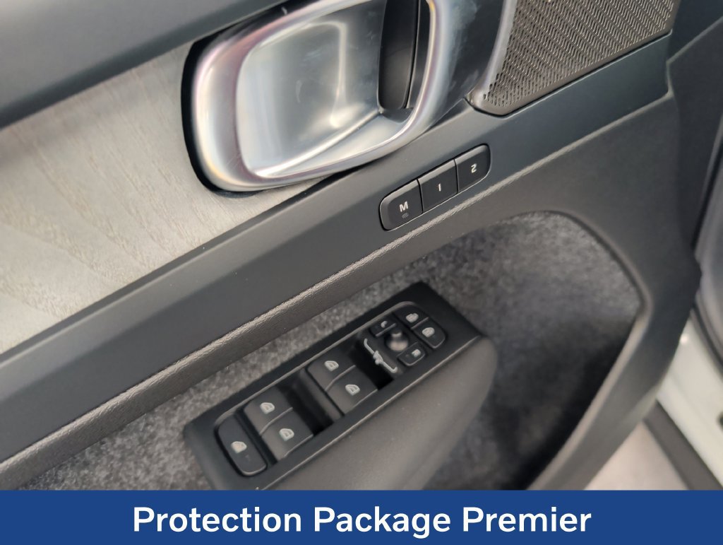 New 2026 Volvo XC40 B5 Plus w/ Protection Package Premier AWD/4WD image 14