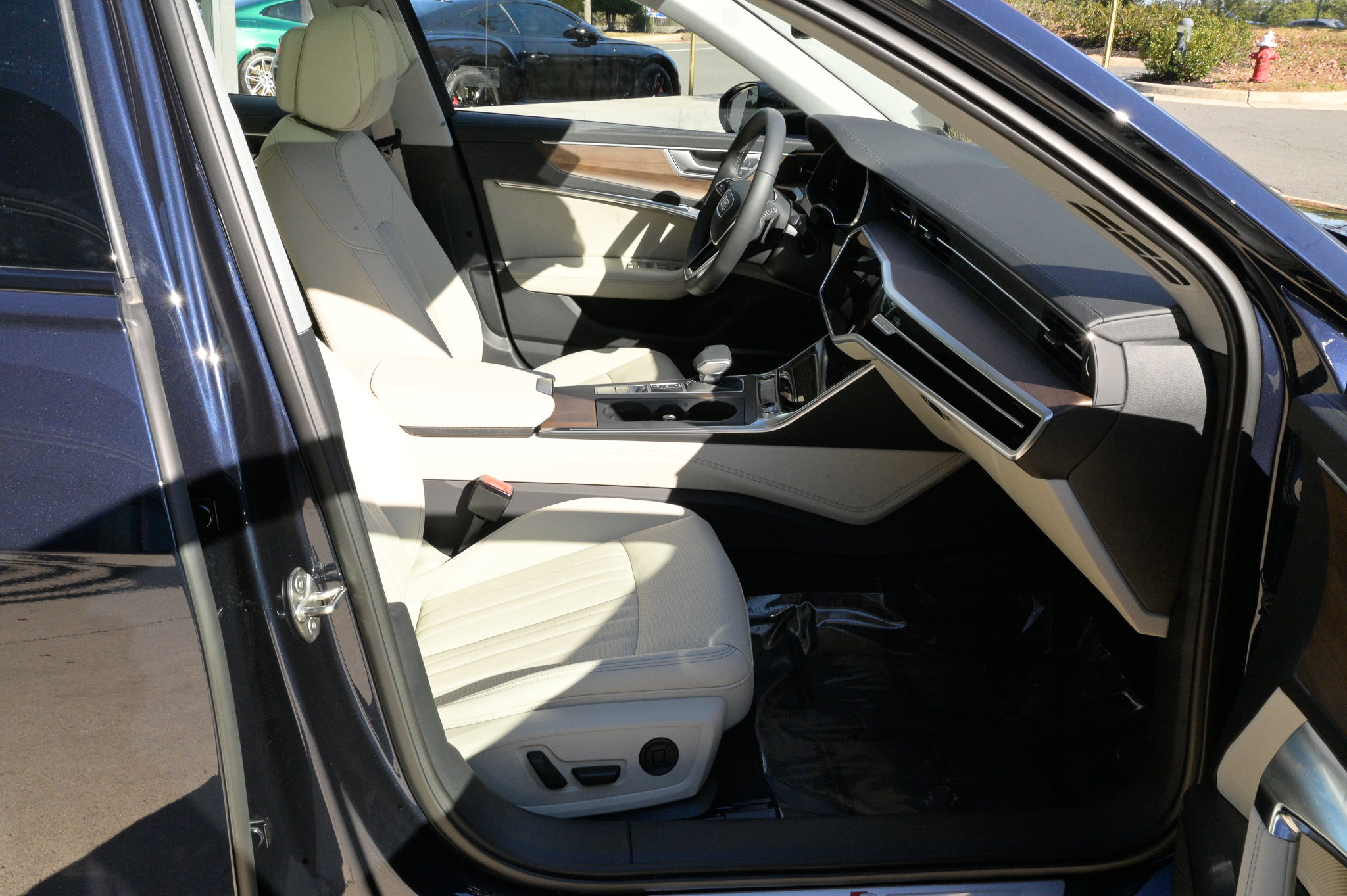 Used 2025 Audi A6 Premium Plus image 51