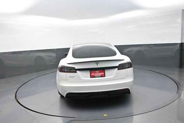 Used 2022 Tesla Model S image 18