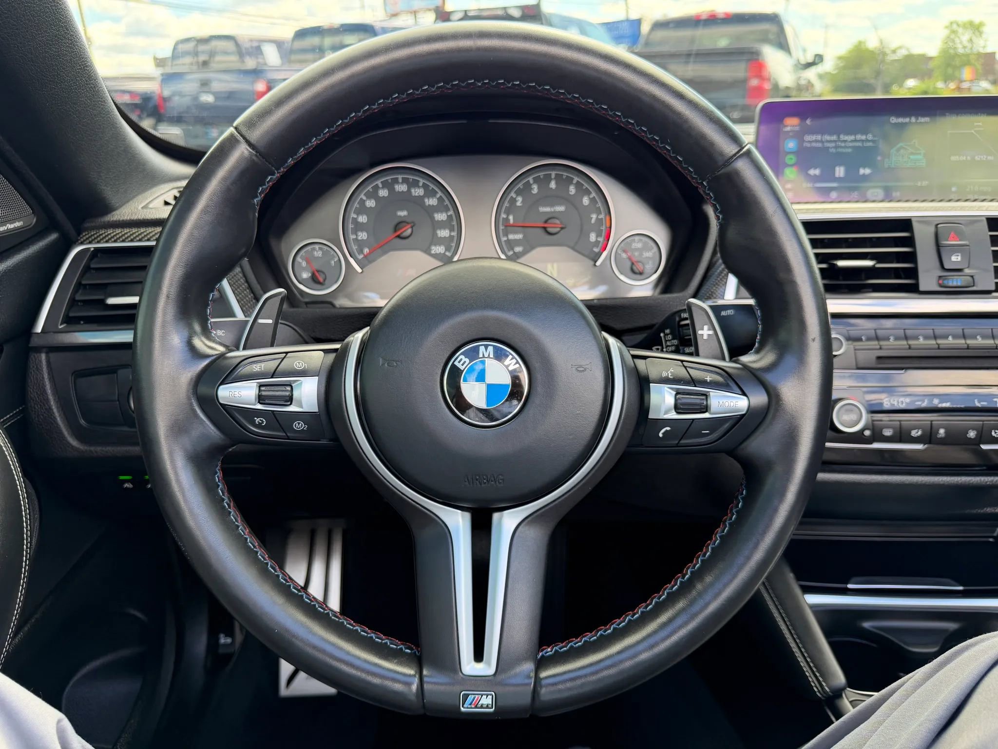 Used 2020 BMW M4 Convertible w/ Competition Package RWD image 33