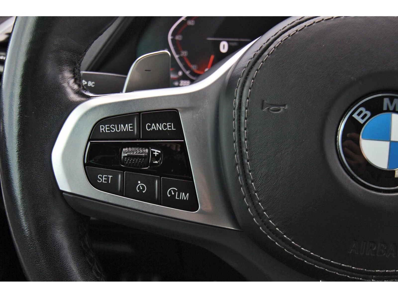 Used 2023 BMW X5 xDrive40i w/ M Sport Package image 18