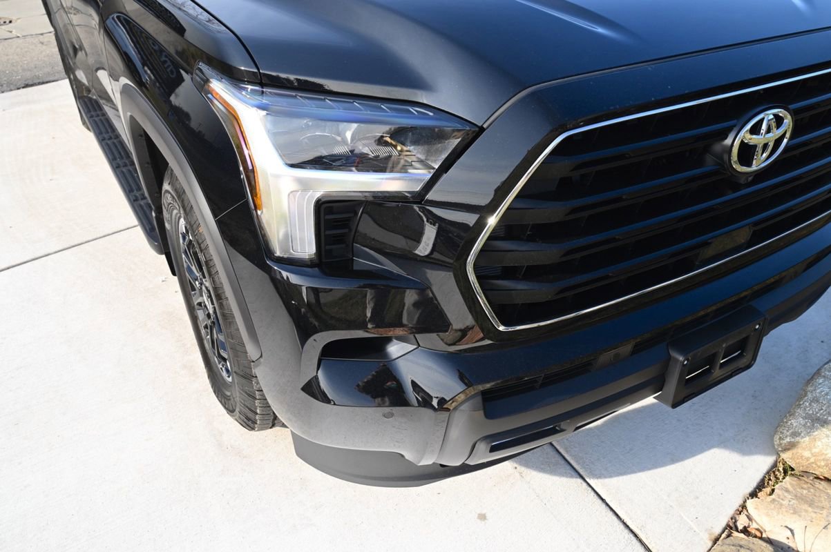 Used 2026 Toyota Sequoia 4WD image 11