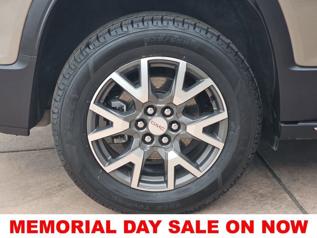 Used 2023 GMC Acadia SLE w/ Driver Convenience Package AWD/4WD image 39