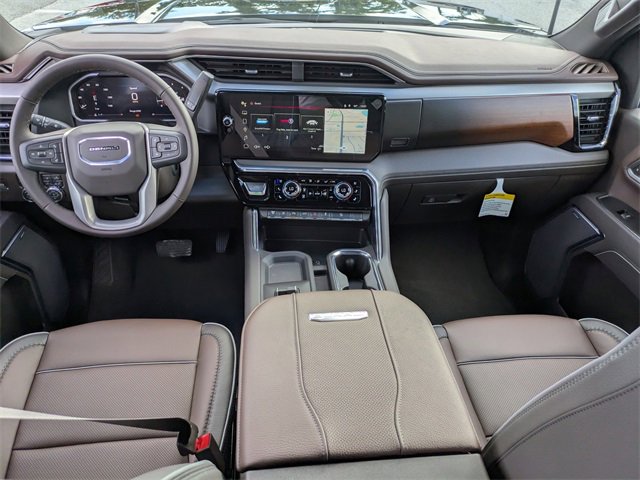 New 2026 GMC Sierra 2500 Denali w/ Denali Reserve Package image 15