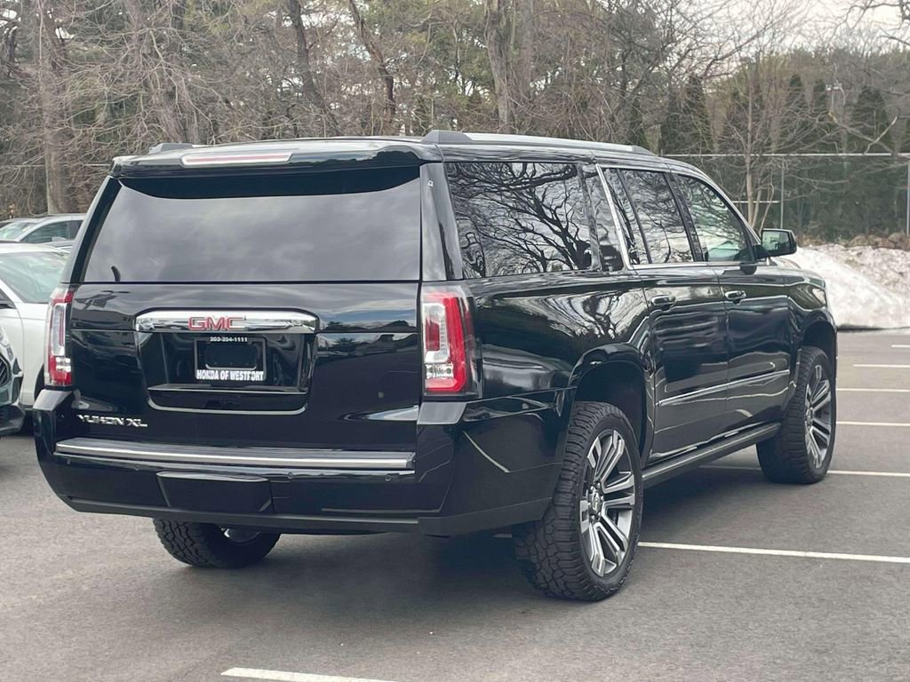 Used 2020 GMC Yukon XL Denali w/ Denali Ultimate Package image 4
