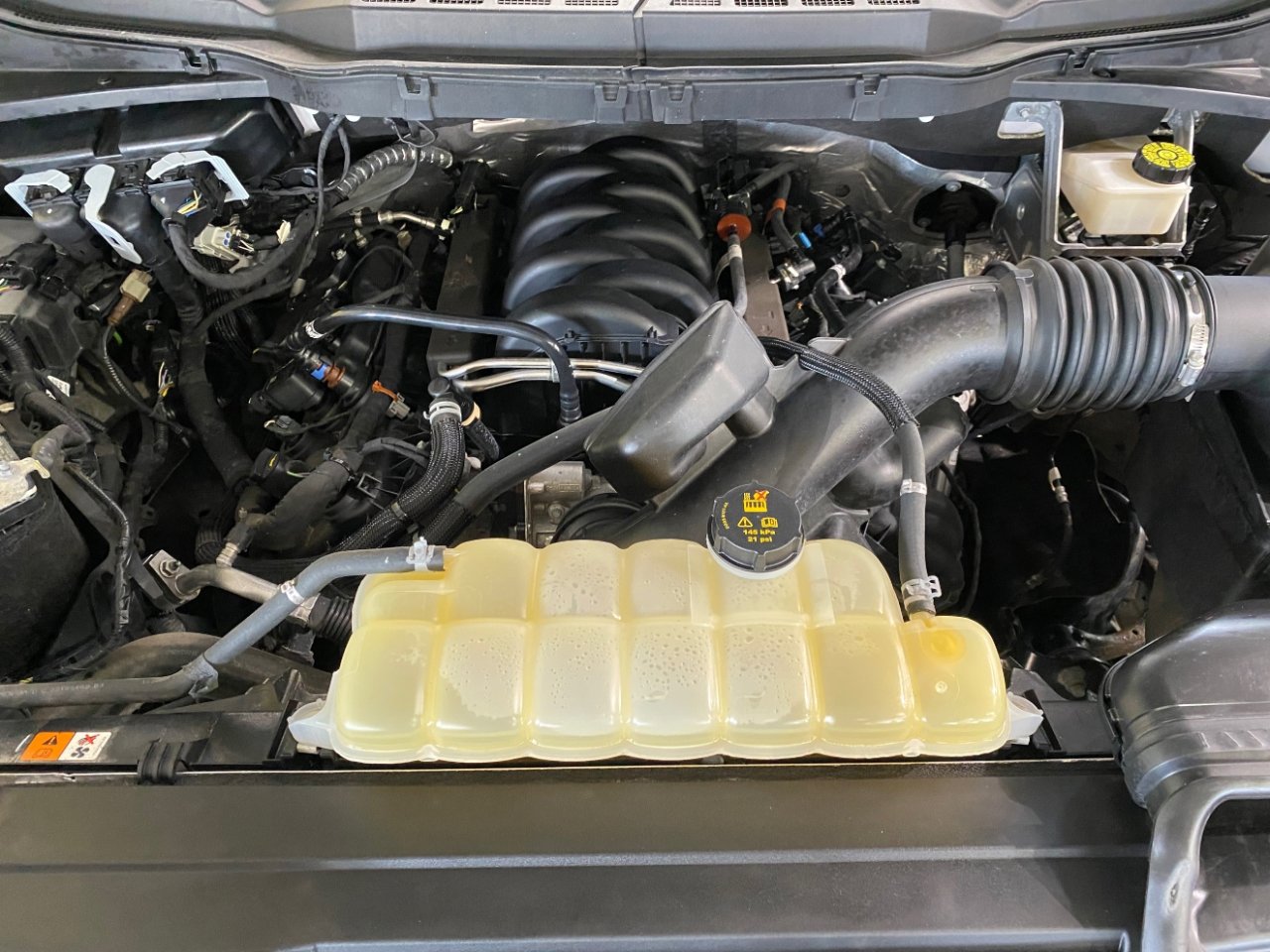 Used 2022 Ford F150 Lariat image 26