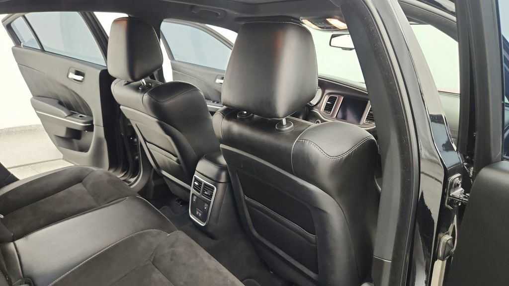 Used 2021 Dodge Charger Scat Pack RWD image 48