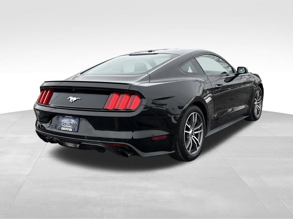 Used 2015 Ford Mustang Premium image 5