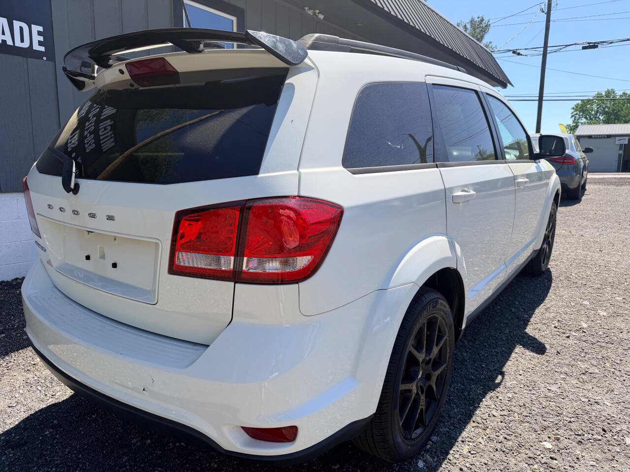 Used 2019 Dodge Journey SE w/ Connectivity Group FWD image 13
