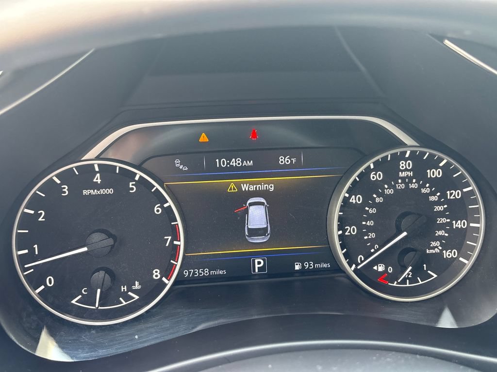 Used 2016 Nissan Murano Platinum w/ Platinum Technology Package FWD image 9