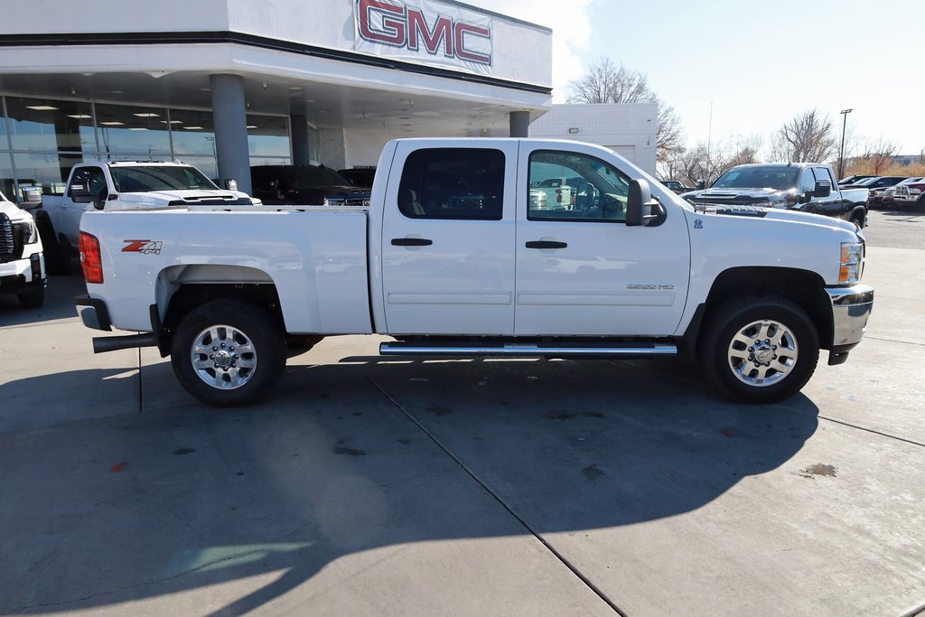Used 2013 Chevrolet Silverado 3500 LT w/ Interior Plus Package image 7