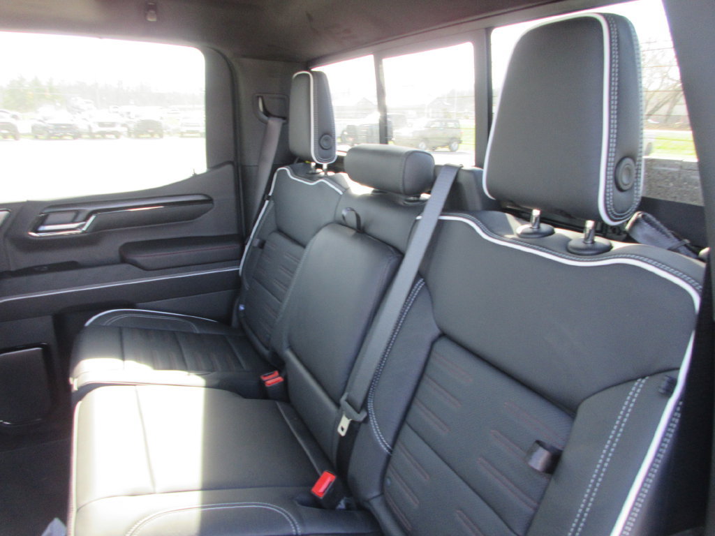 New 2026 GMC Sierra 1500 AT4X w/ AT4X AEV Edition AWD/4WD image 16