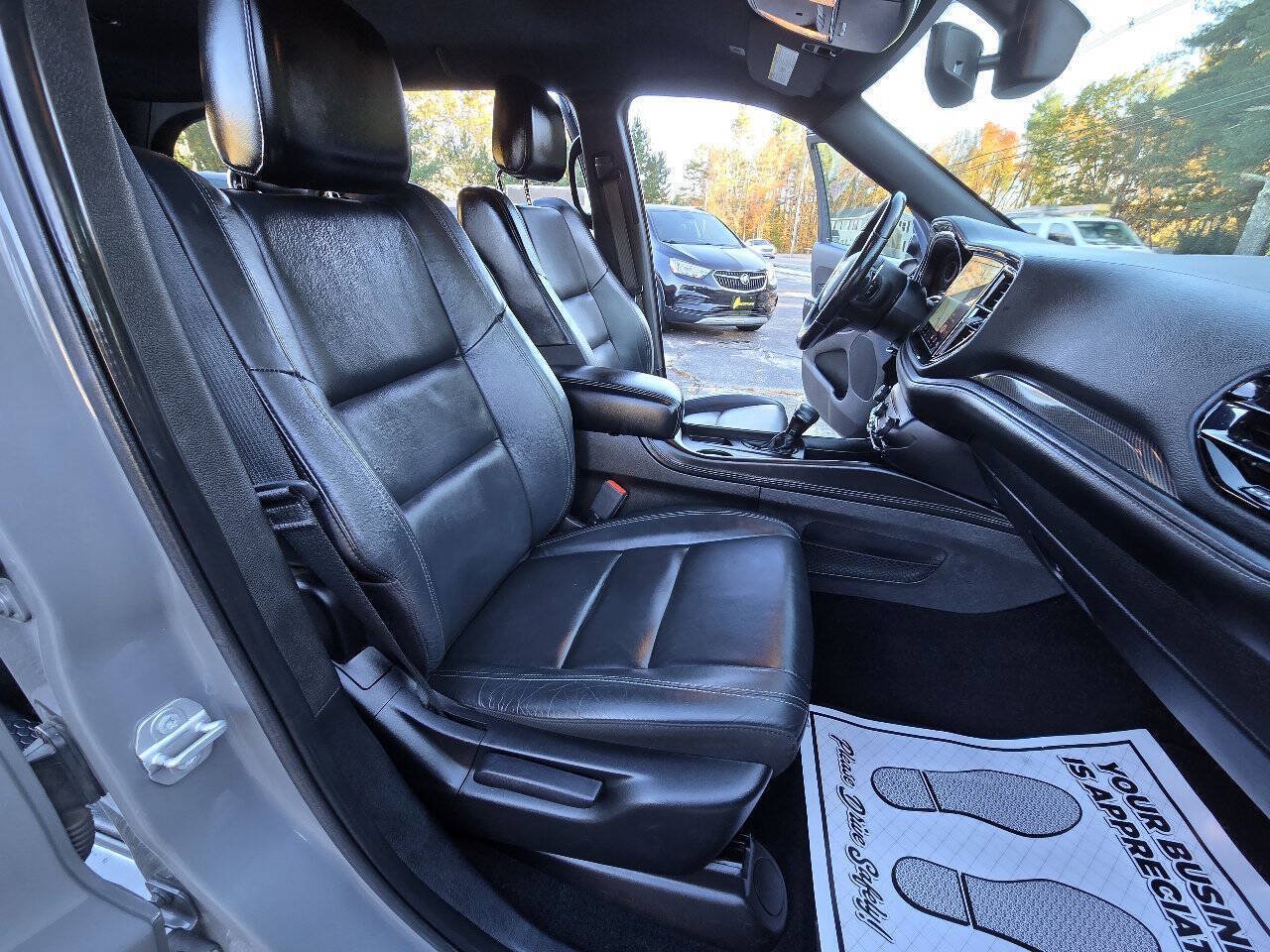 Used 2021 Dodge Durango GT w/ Blacktop Package AWD/4WD image 18