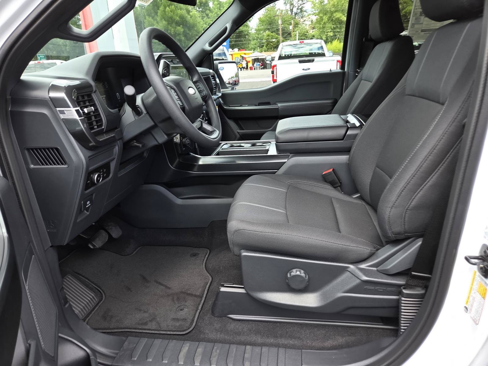 New 2026 Ford F150 STX w/ F-150 LOBO Package AWD/4WD image 14