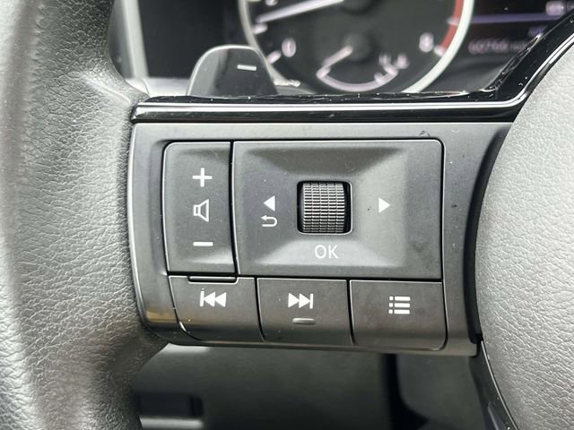 Used 2022 Nissan Rogue SV AWD/4WD image 21