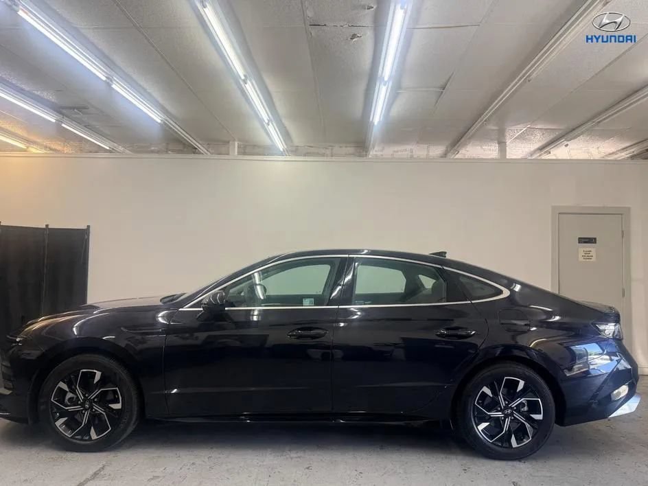 Used 2025 Hyundai Sonata SEL FWD image 6