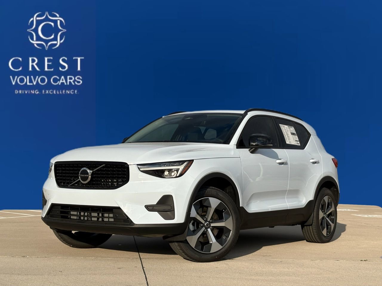 New 2026 Volvo XC40 B5 Core w/ Protection Package Premier