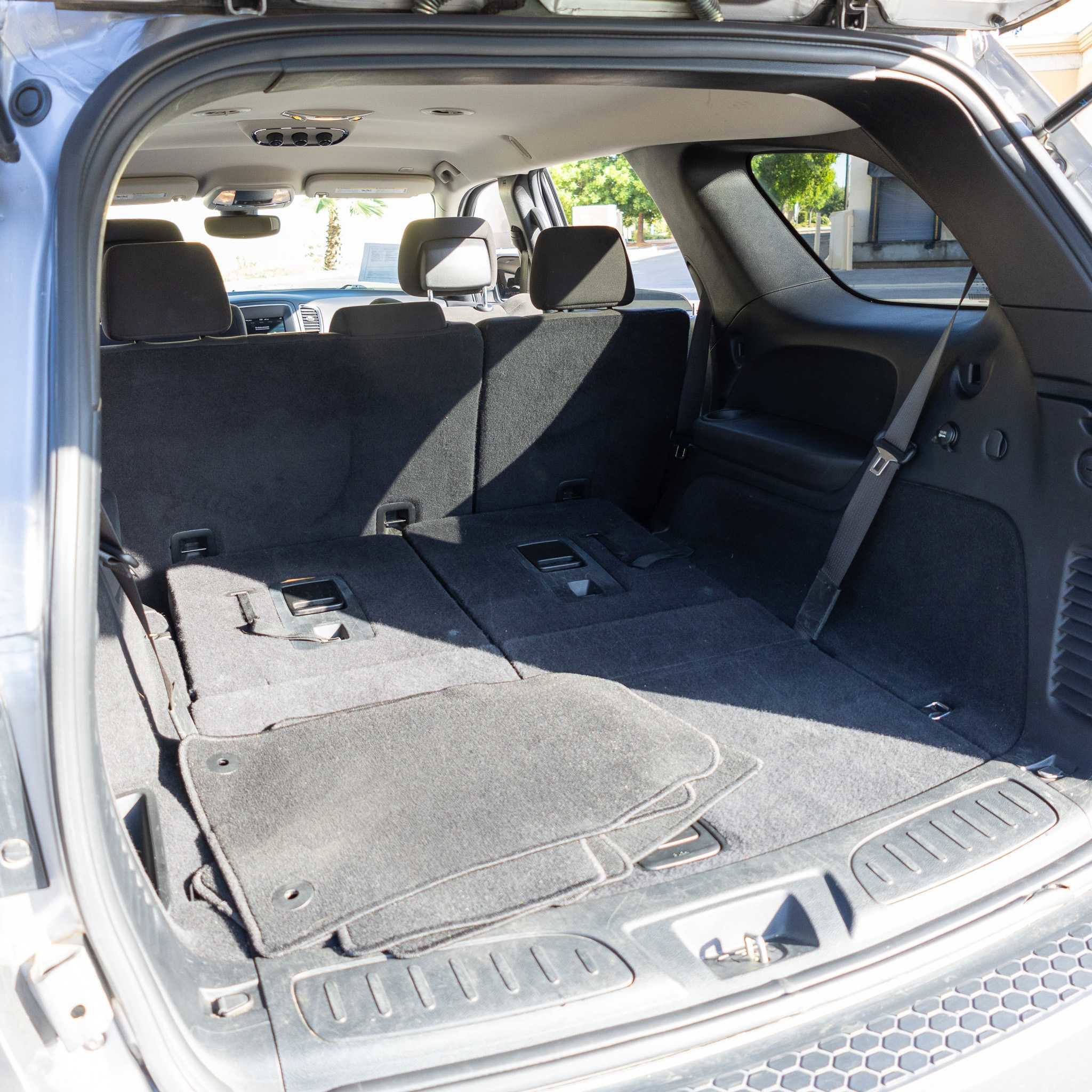 Used 2020 Dodge Durango SXT w/ 3rd Row Seating Group image 19