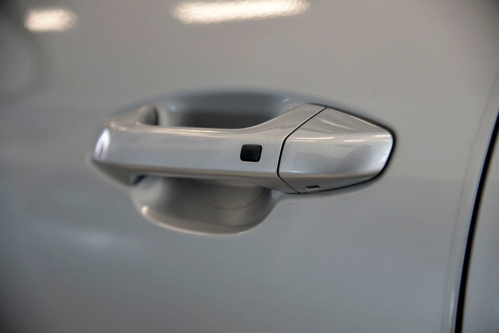 Used 2024 Kia Seltos X-Line image 13