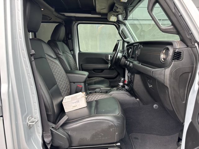 Used 2023 Jeep Wrangler Unlimited Sahara AWD/4WD image 10