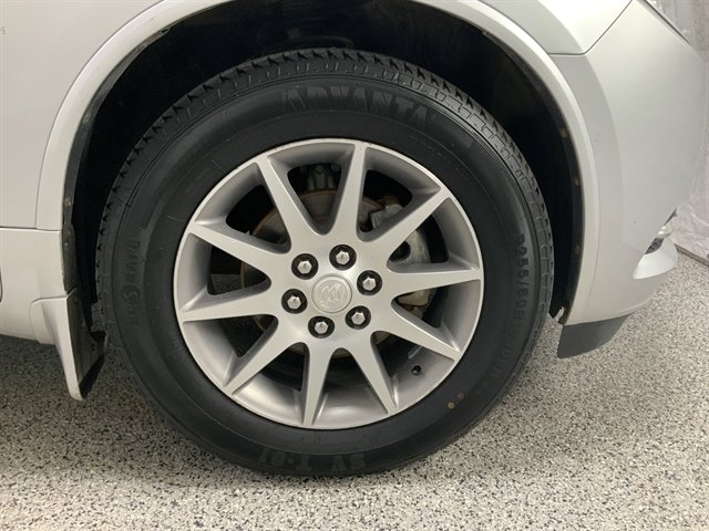 Used 2015 Buick Enclave Leather w/ Trailering Package image 12