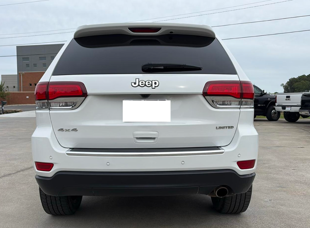 Used 2020 Jeep Grand Cherokee Limited w/ Premium Lighting Group AWD/4WD image 15