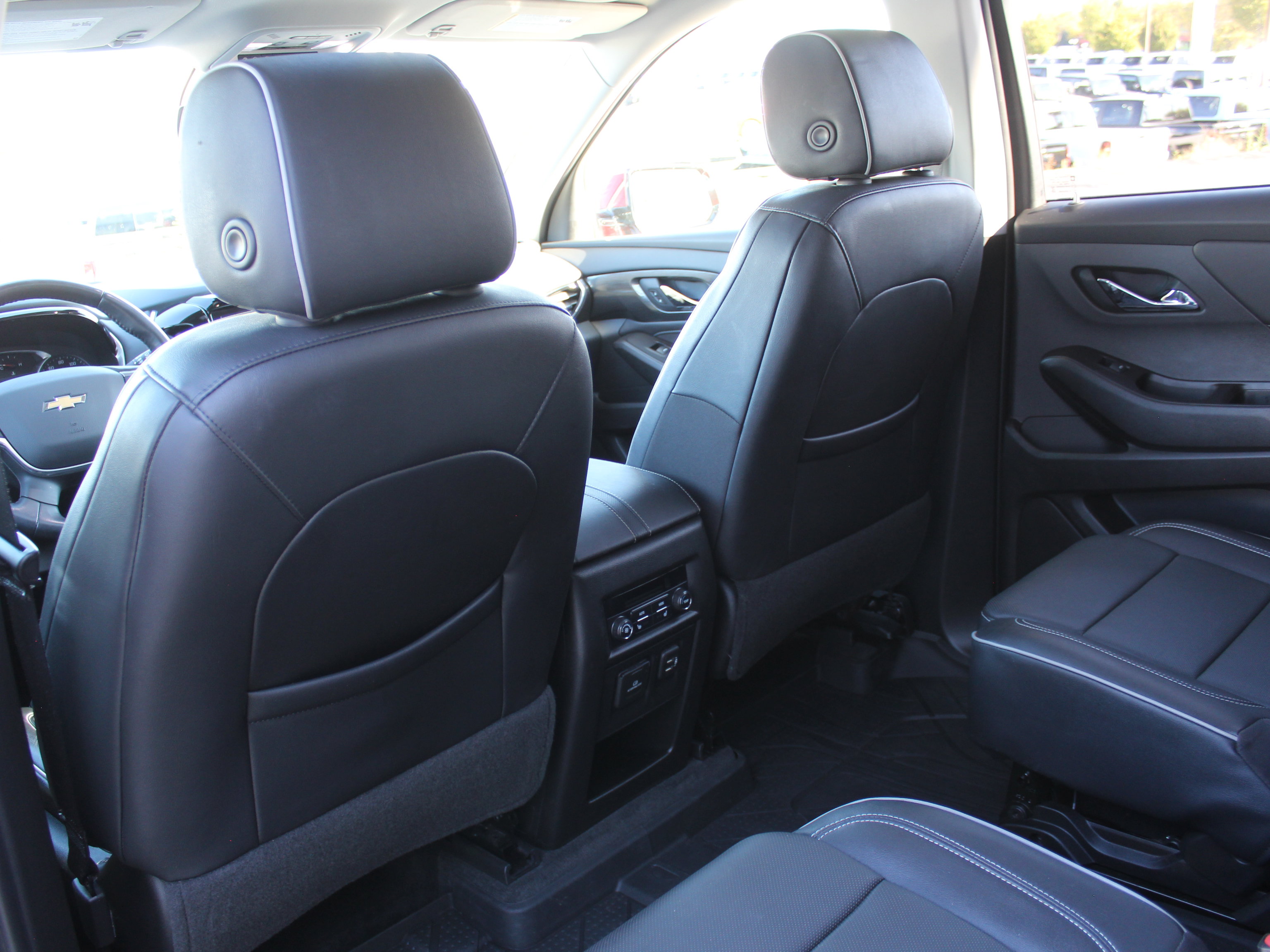 Used 2020 Chevrolet Traverse High Country FWD image 22