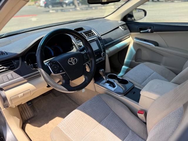 Used 2014 Toyota Camry XLE w/ Moonroof Package FWD image 13