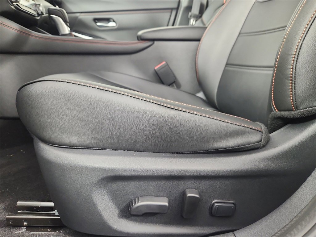 New 2025 Nissan Sentra SR w/ SR Premium Package image 11