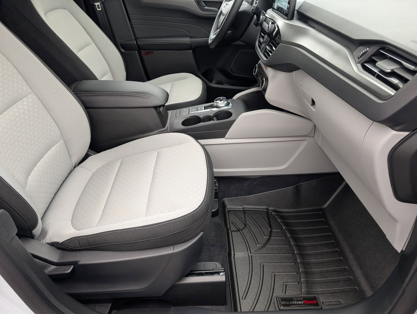 New 2026 Ford Escape Active image 27