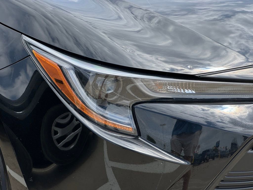 Certified 2024 Toyota Corolla LE image 5